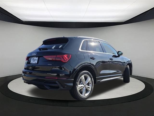 Used 2020 Audi Q3 2.0T Premium image 7