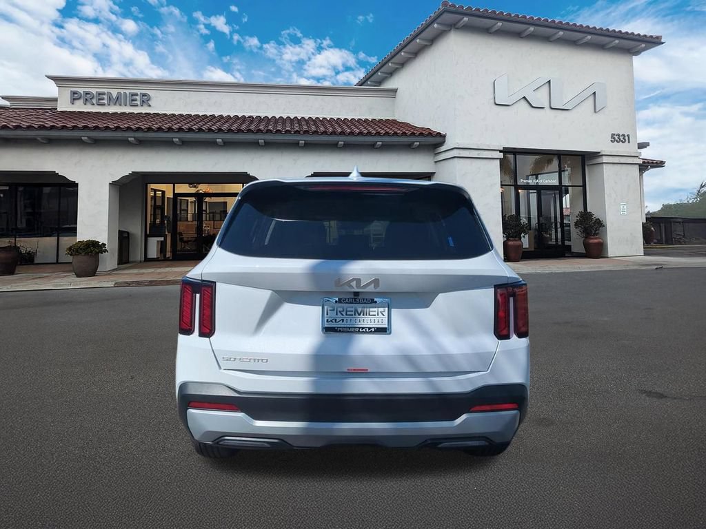 New 2026 Kia Sorento LX FWD image 7