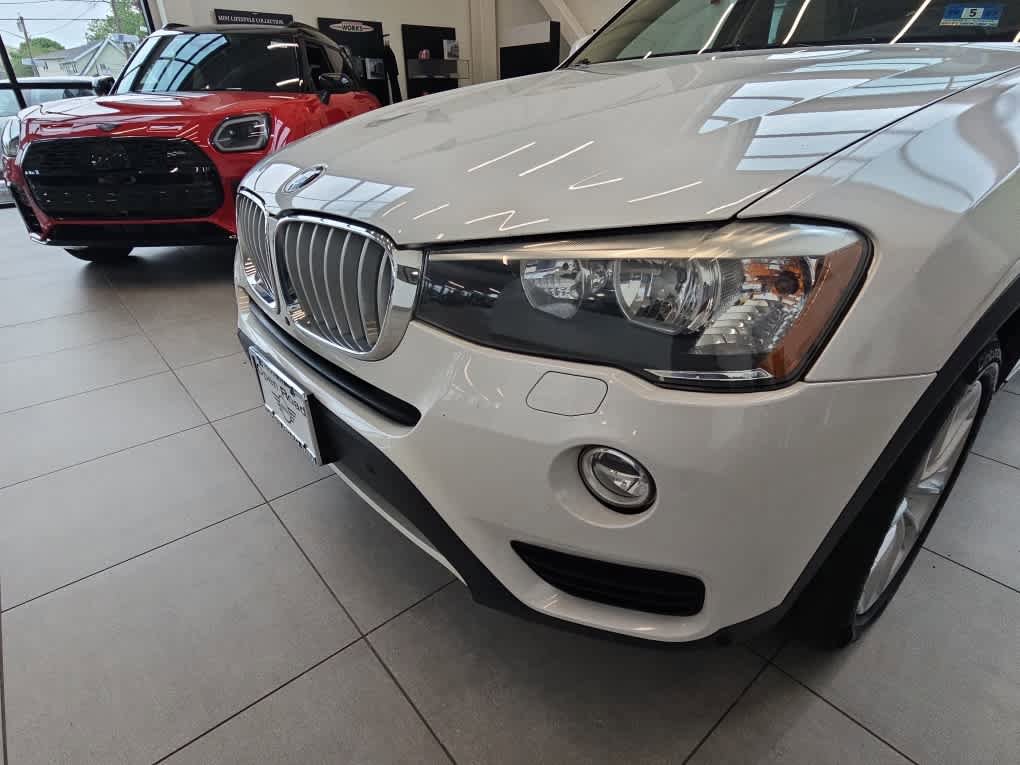 Used 2017 BMW X3 xDrive28i AWD/4WD image 7