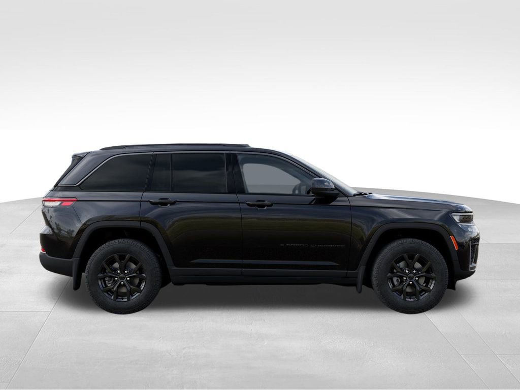 New 2026 Jeep Grand Cherokee Laredo image 21