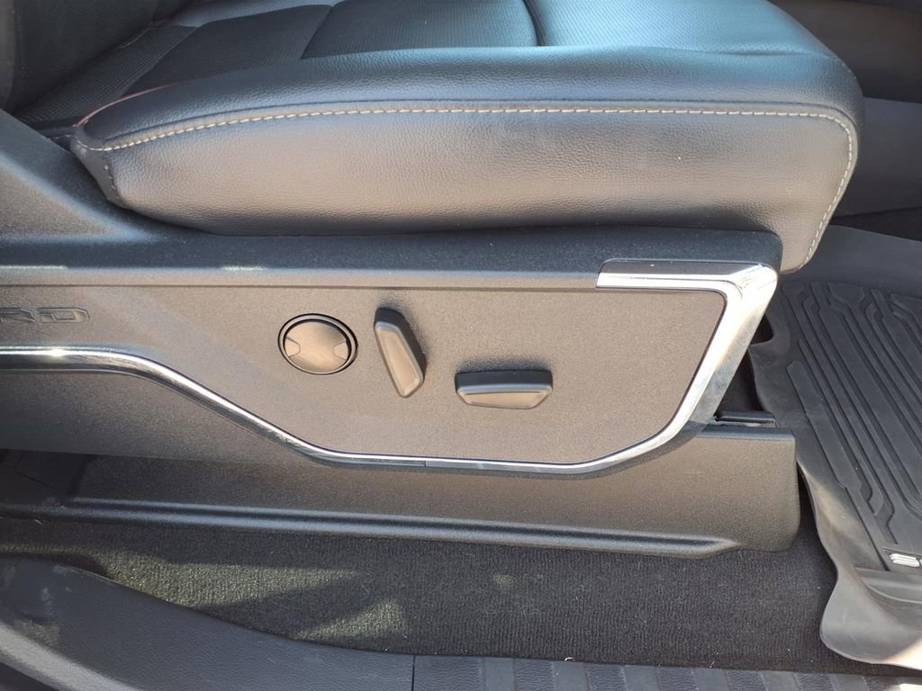 Used 2024 Ford F450 Lariat w/ Camper Package image 14