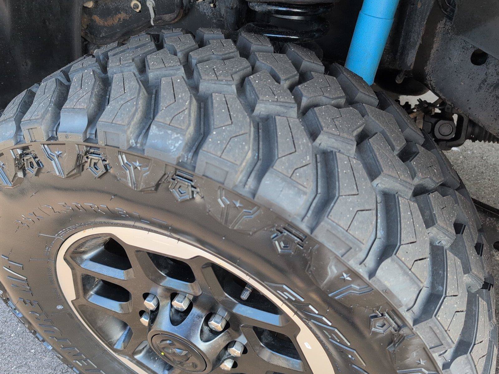 Used 2025 RAM 2500 Laramie AWD/4WD image 12