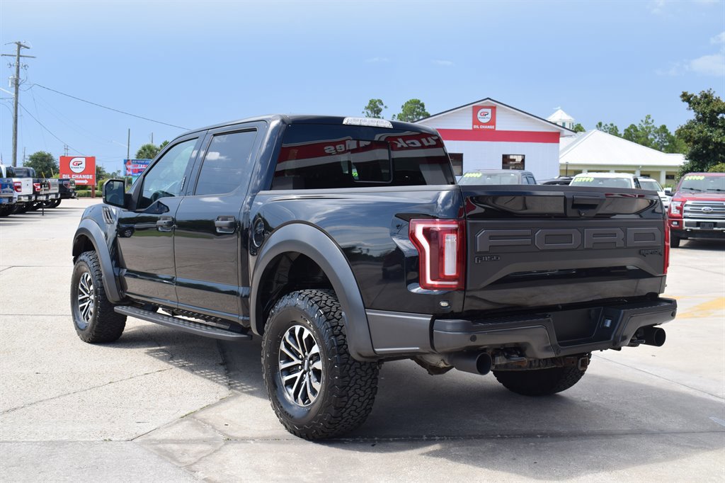 Used 2019 Ford F150 Raptor w/ Equipment Group 801A Mid image 3