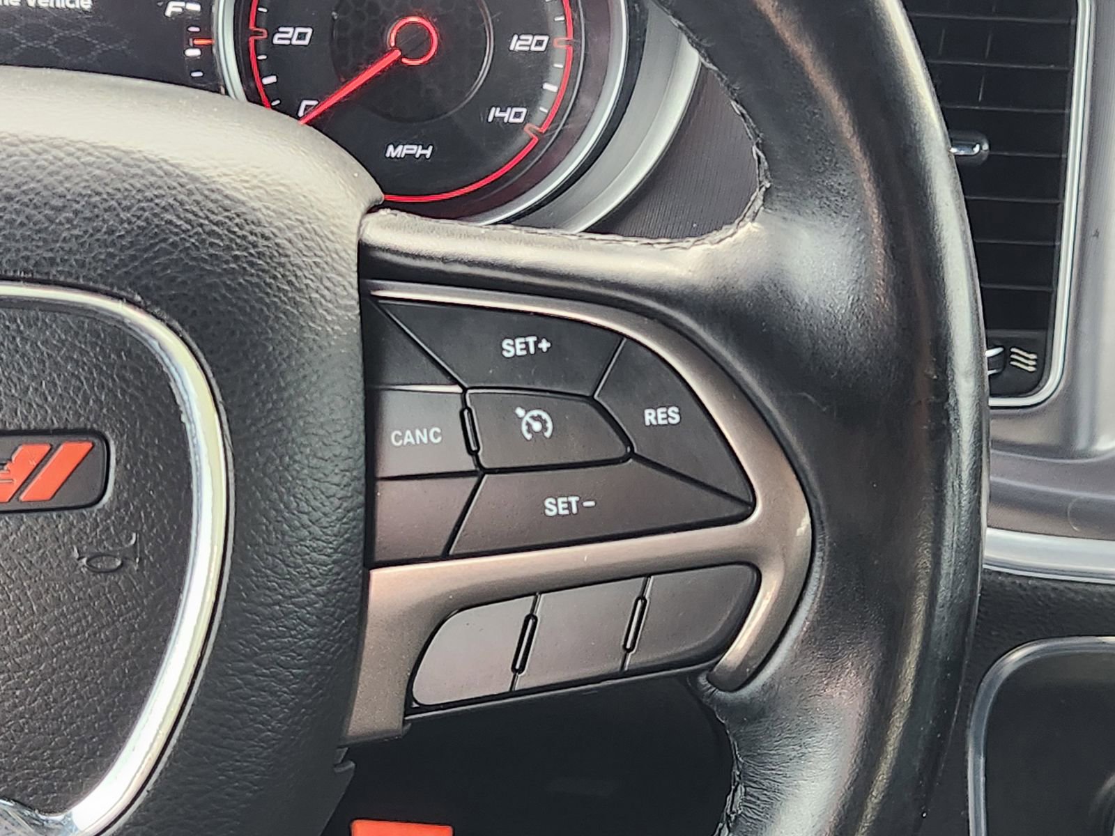 Used 2019 Dodge Charger SXT w/ Leather Interior Group RWD image 28