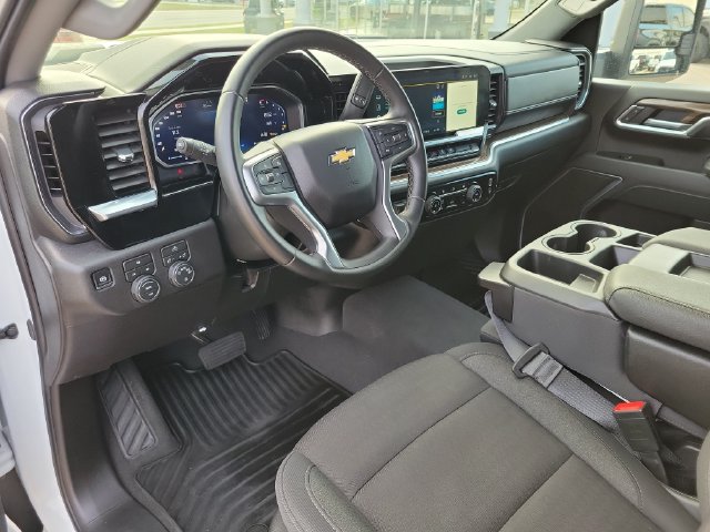Used 2026 Chevrolet Silverado 2500 LT AWD/4WD image 17