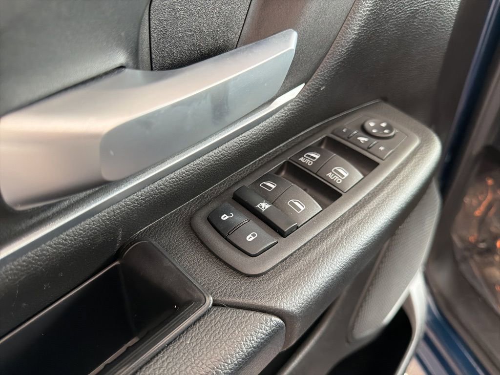 Used 2023 RAM 1500 Big Horn image 9