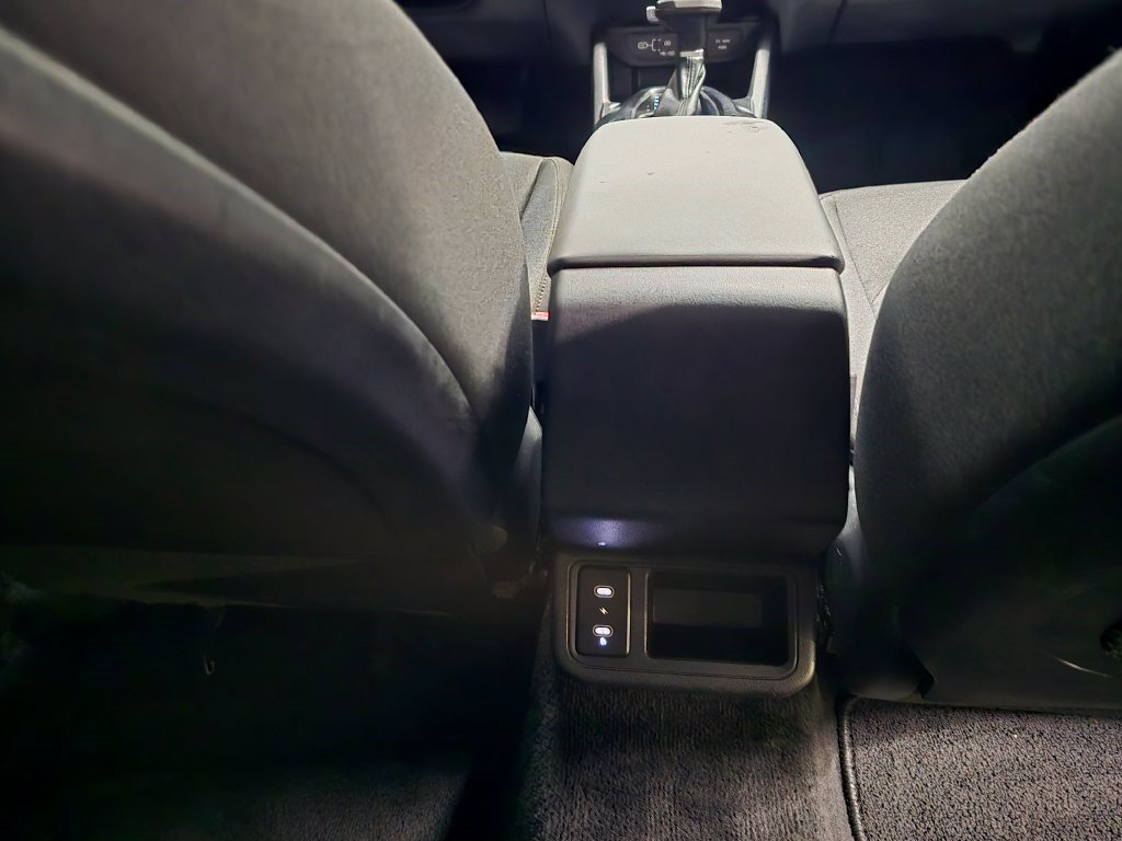 Used 2025 Kia K4 FWD image 30