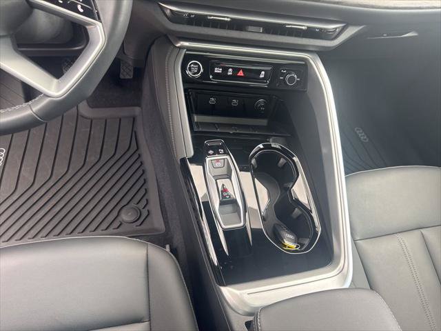 Certified 2025 Audi Q5 Premium Plus w/ Premium Plus AWD/4WD image 32