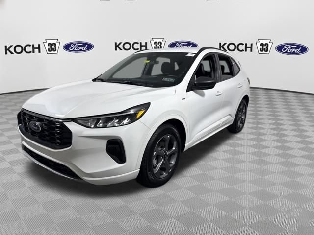Used 2024 Ford Escape ST-Line w/ Tech Pack #1 image 3