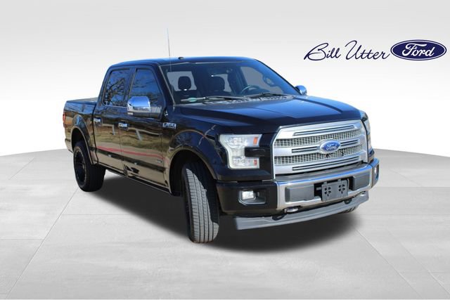 Used 2017 Ford F150 Platinum w/ Equipment Group 701A Luxury image 3