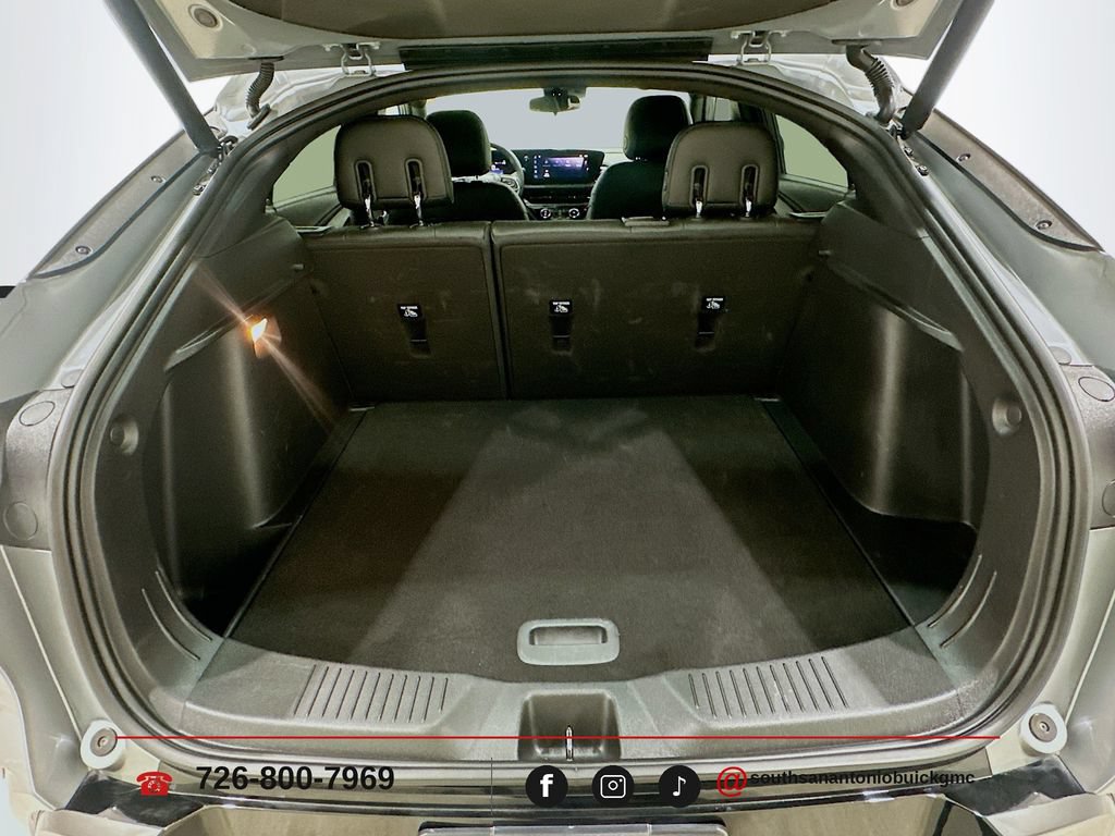Certified 2025 Buick Envista Sport Touring w/ Convenience I Package FWD image 26