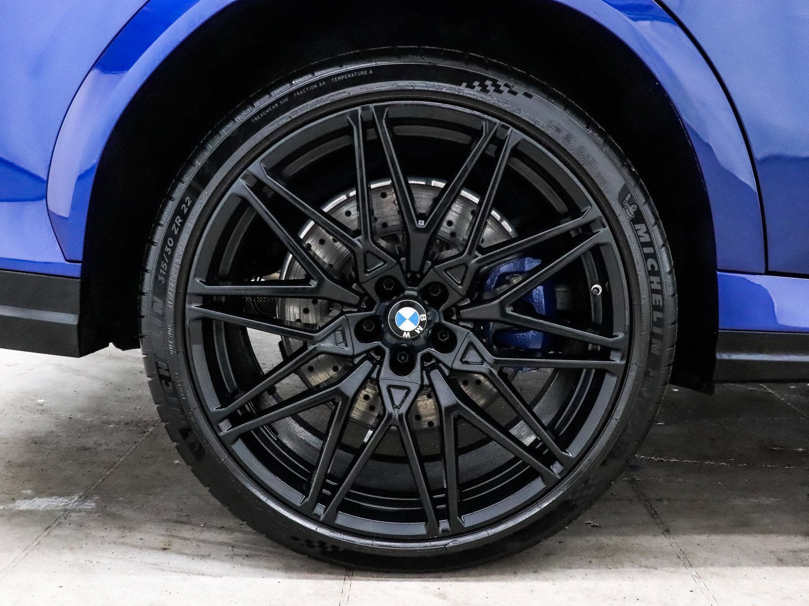 Used 2024 BMW X6 M Competition w/ Executive Package image 10