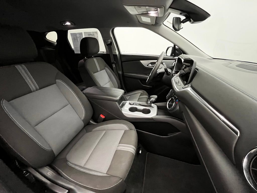 Used 2024 Chevrolet Blazer LT image 27