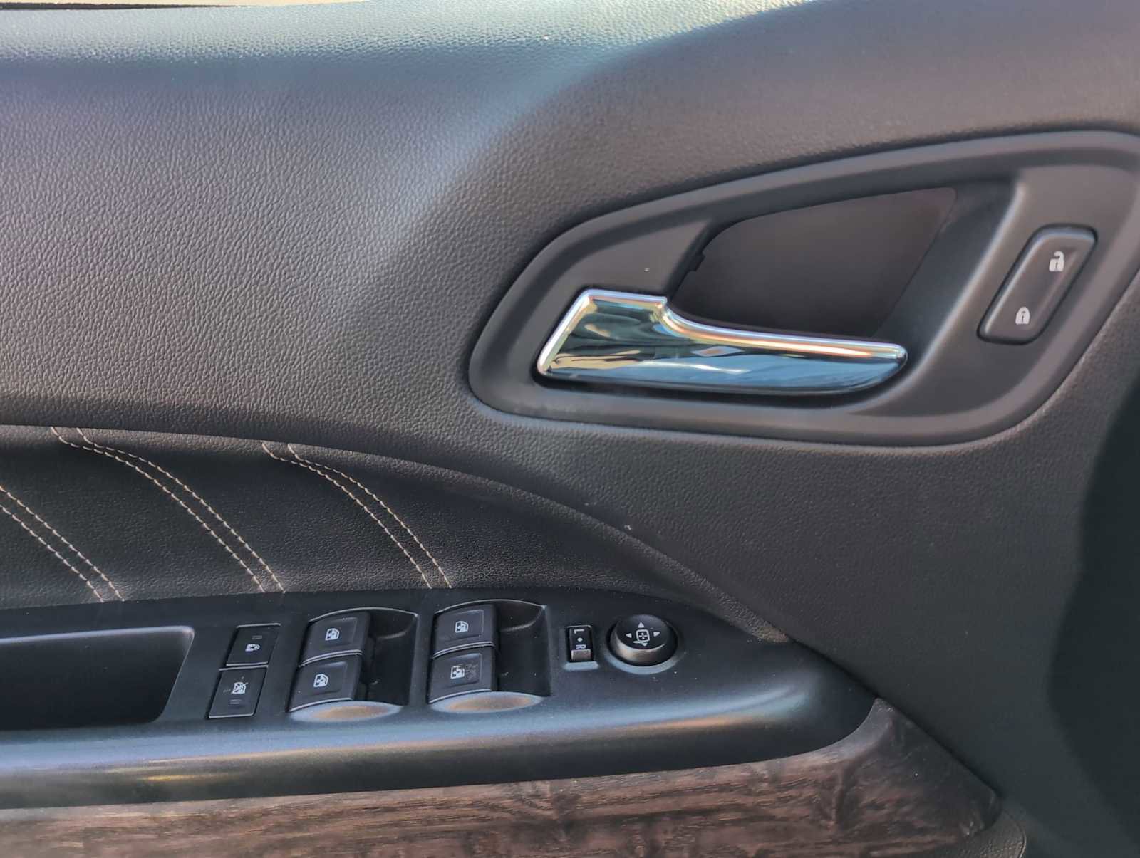 Used 2021 GMC Canyon Denali image 22