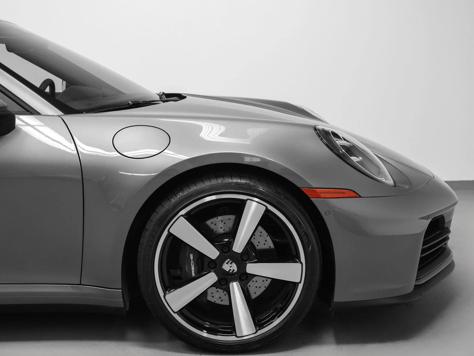 Certified 2025 Porsche 911 Carrera RWD image 14