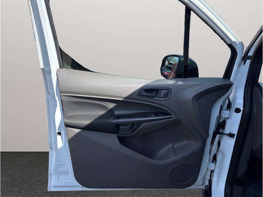 Used 2021 Ford Transit Connect XL FWD image 17