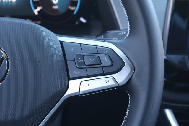 New 2026 Volkswagen Atlas Cross Sport SE image 21