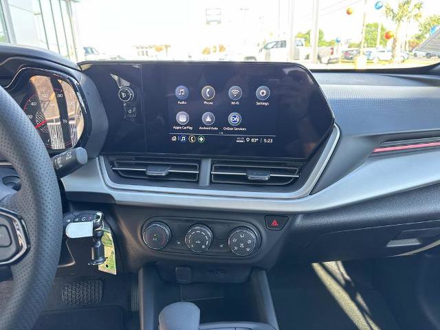 New 2026 Chevrolet Trax RS w/ Sunroof Package FWD image 18