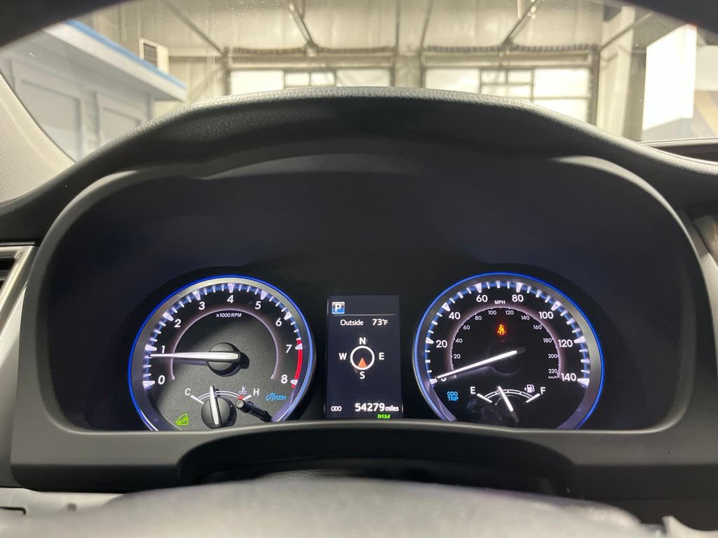 Used 2019 Toyota Highlander XLE AWD/4WD image 20