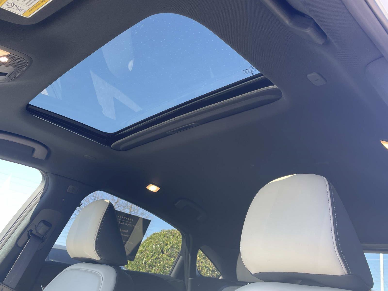 Certified 2025 INFINITI QX55 Luxe w/ Cargo Package image 15