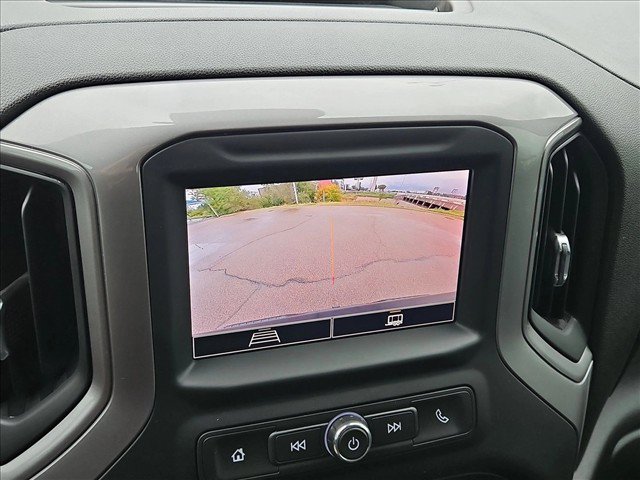 Used 2023 Chevrolet Silverado 1500 Custom AWD/4WD image 13