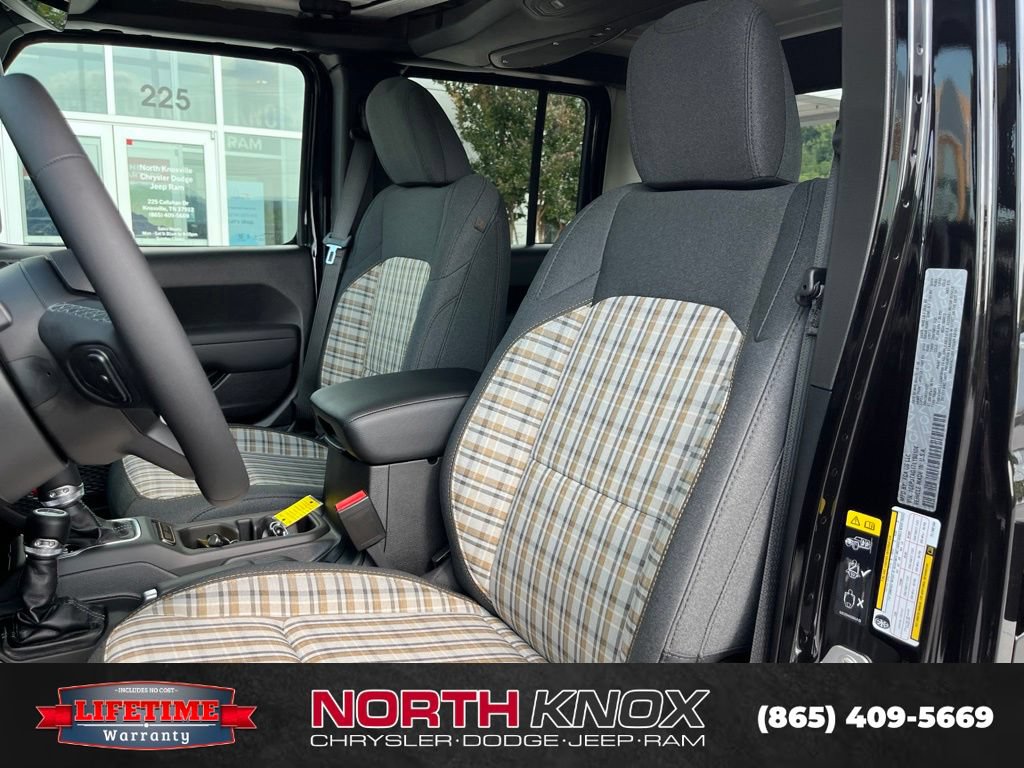 New 2026 Jeep Gladiator Sport AWD/4WD image 4