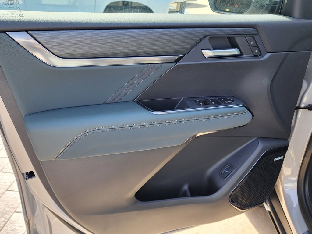 New 2026 GMC Acadia AT4 w/ Luxury Package image 13