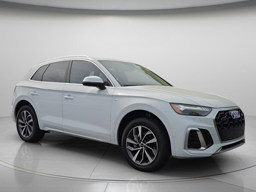 Certified 2023 Audi Q5 2.0T Prestige AWD/4WD image 8