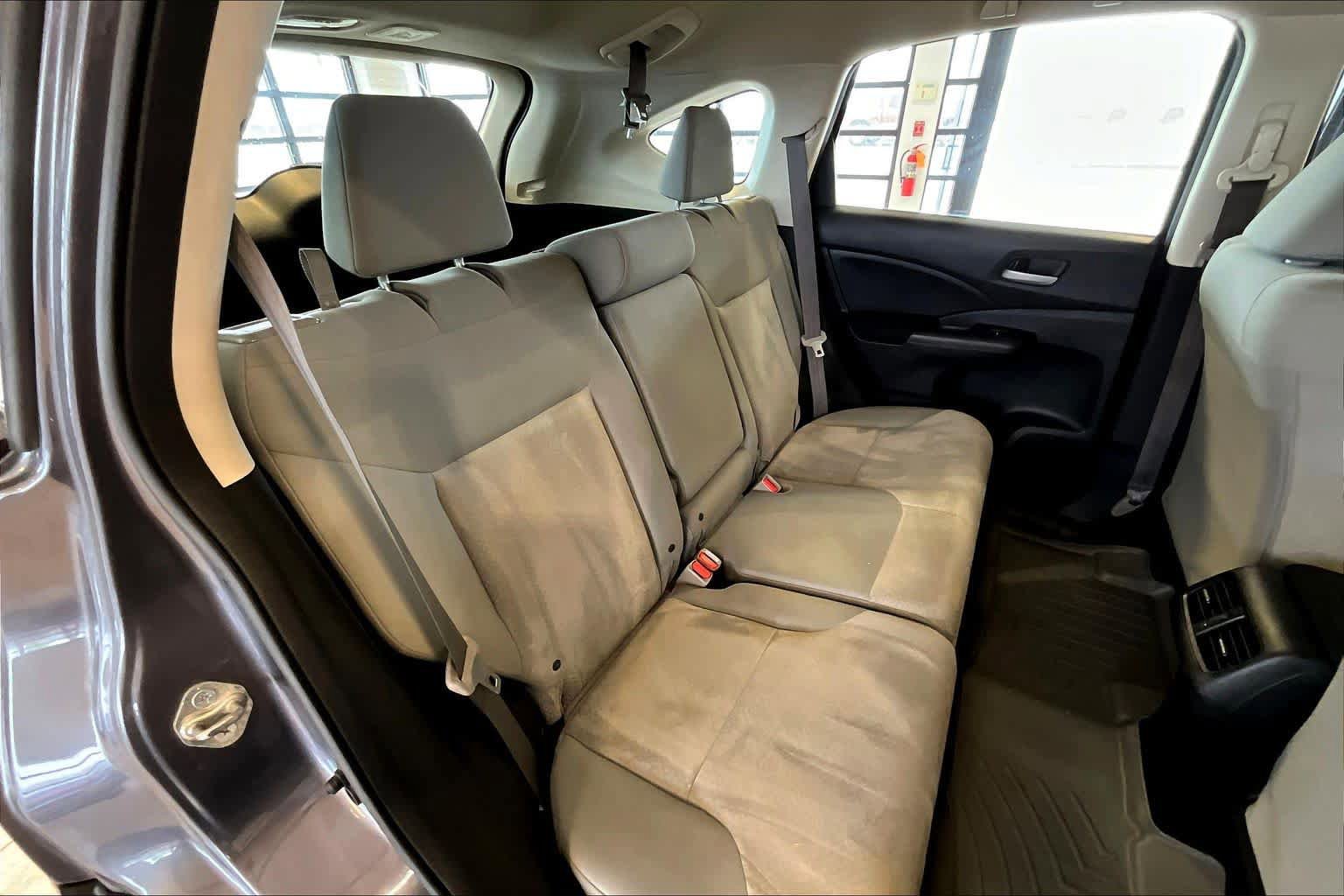 Used 2016 Honda CR-V LX image 19