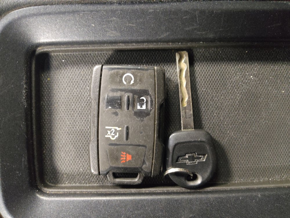 Used 2019 Chevrolet Tahoe LS w/ Enhanced Driver Alert Package image 32