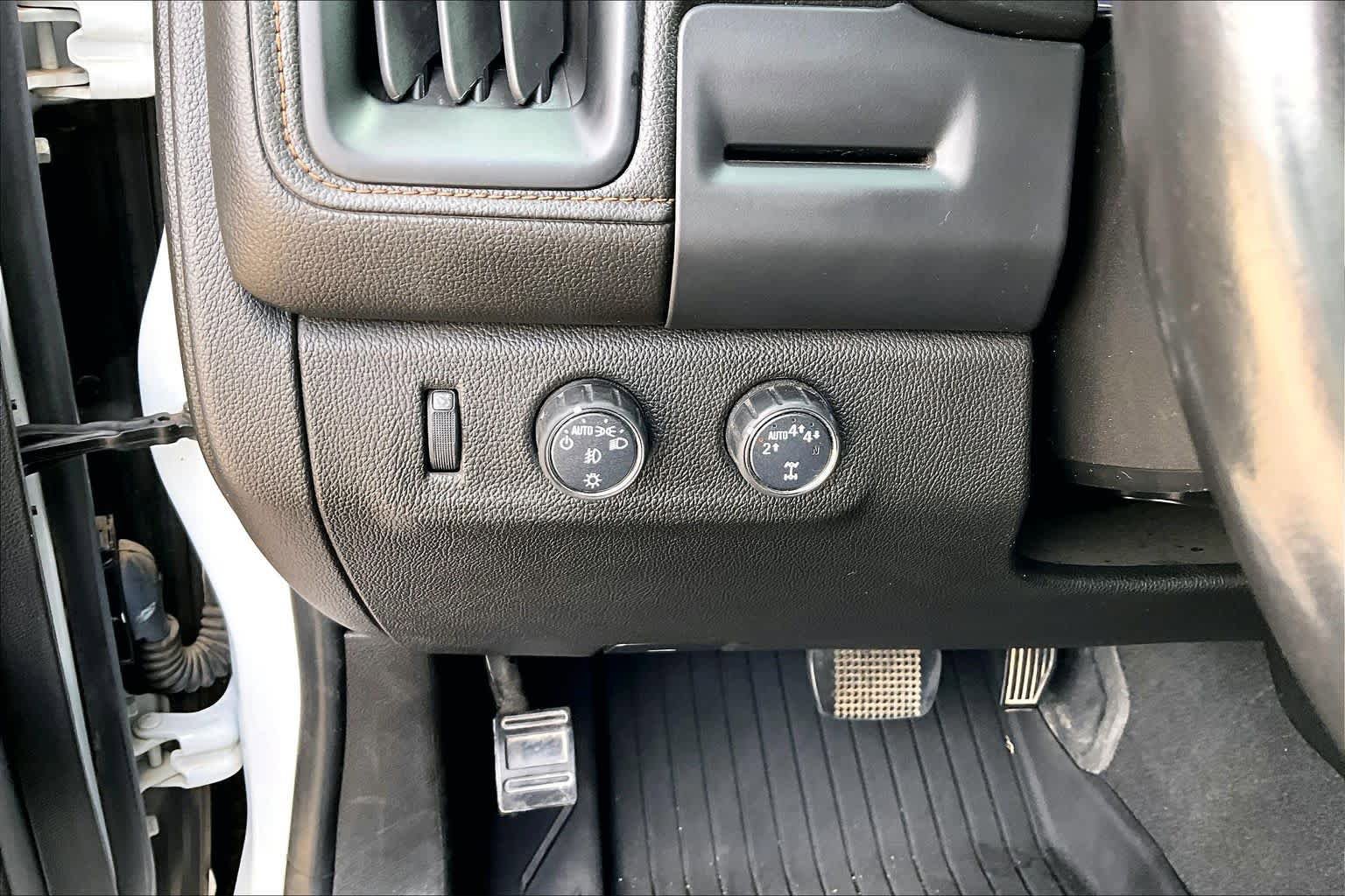 Used 2021 GMC Canyon AT4 AWD/4WD image 33