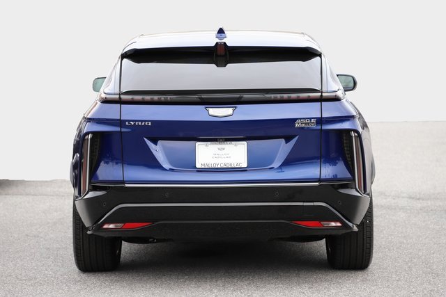 Used 2024 Cadillac Lyriq Luxury image 4