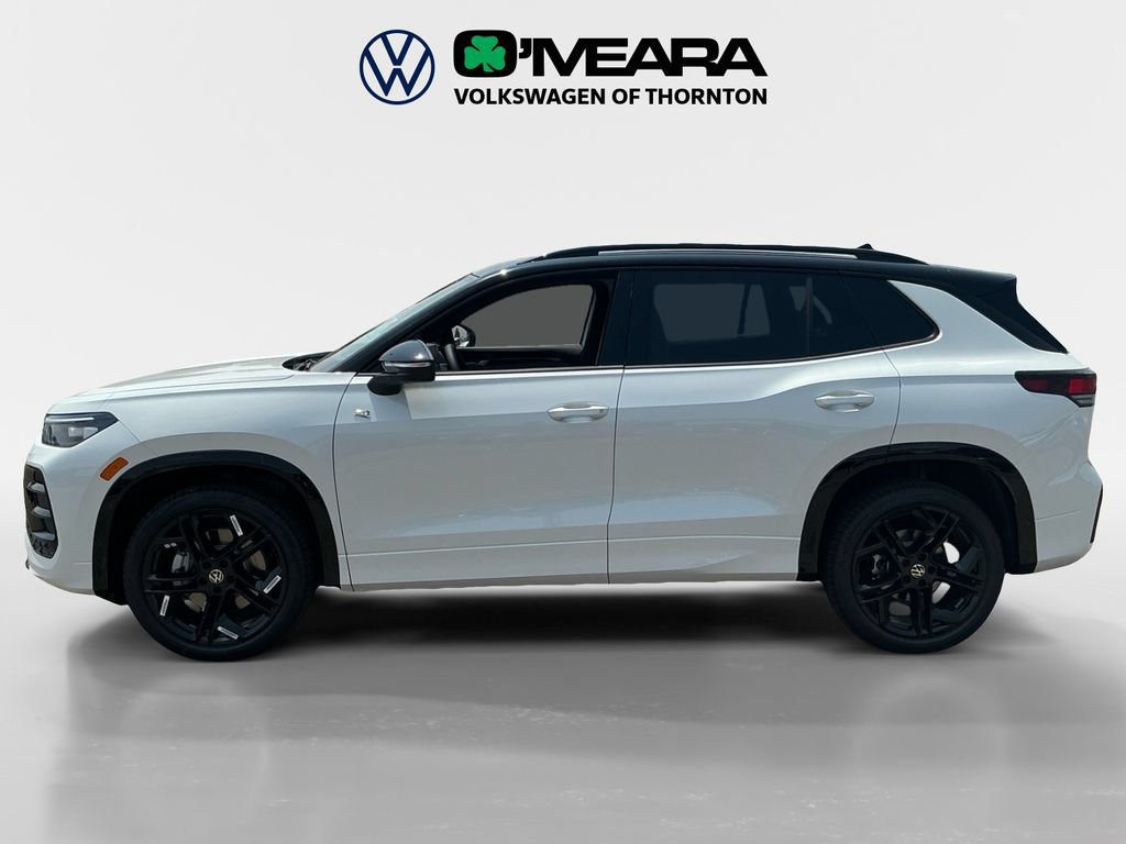 New 2026 Volkswagen Tiguan SE R-Line AWD/4WD image 2