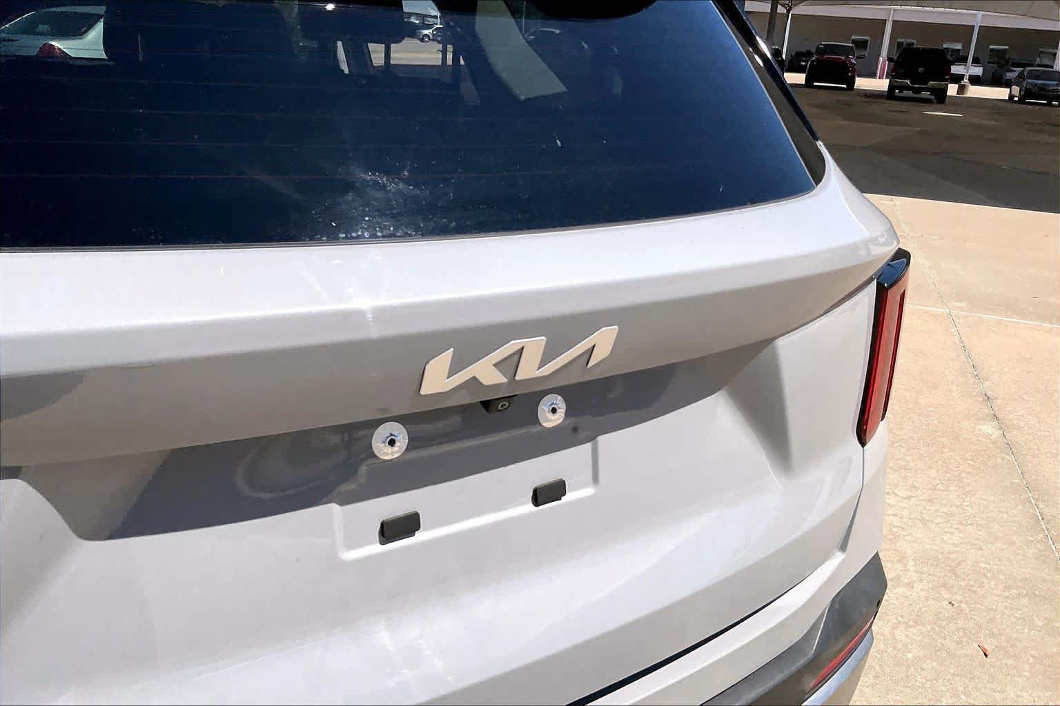 Used 2025 Kia Sorento S w/ Panoramic Sunroof Package FWD image 30