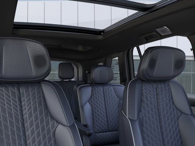 New 2026 Cadillac Vistiq Premium Luxury image 24