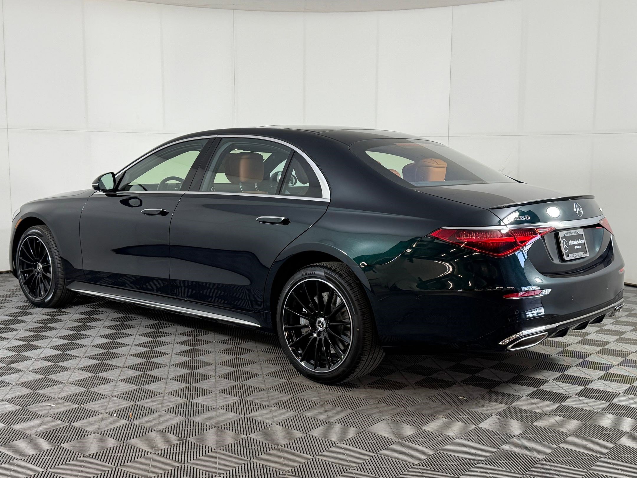 New 2026 Mercedes-Benz S 580 4MATIC Sedan image 3