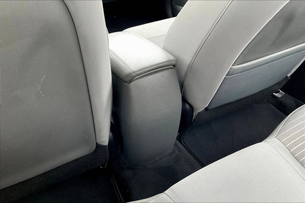 Used 2017 Kia Forte LX w/ LX Popular Package image 33