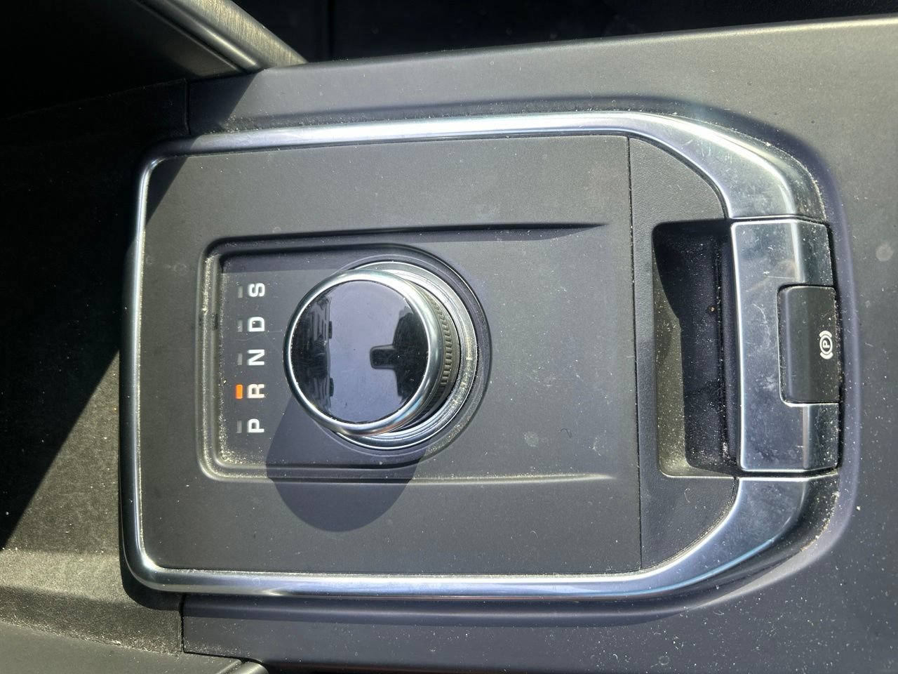 Used 2019 Land Rover Discovery Sport AWD/4WD image 27