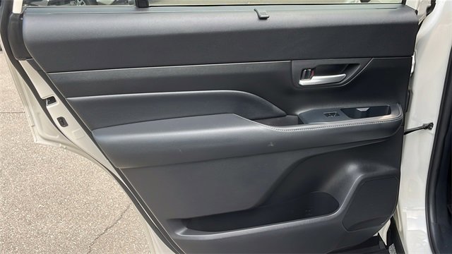 Used 2024 Toyota Grand Highlander AWD Hybrid image 19