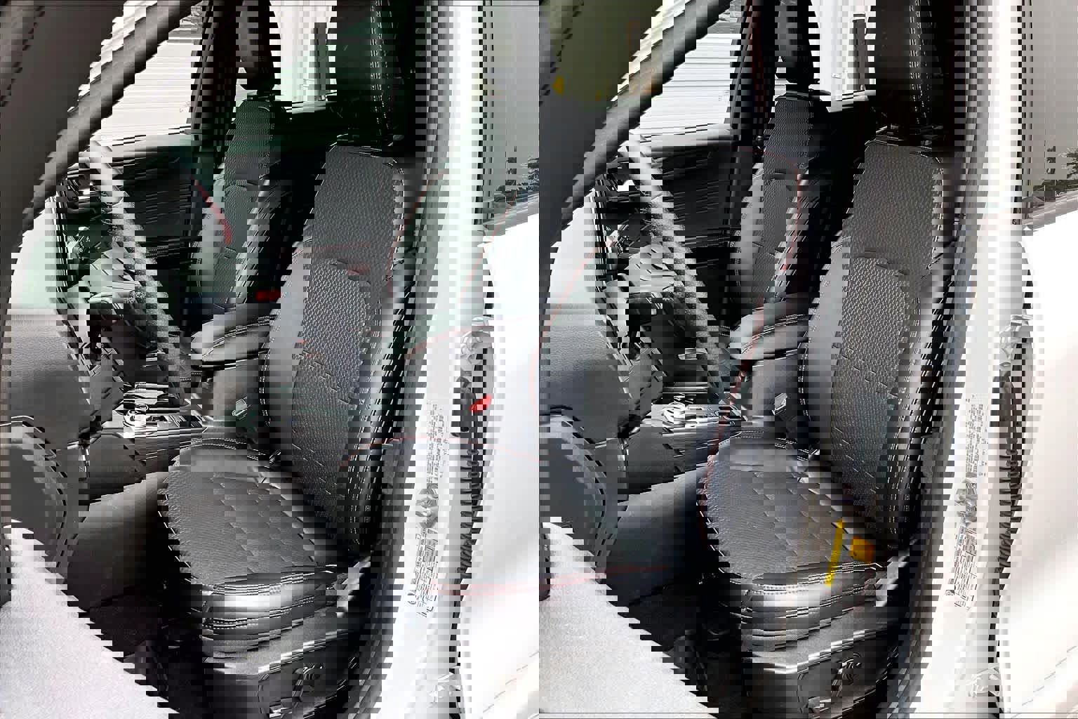 Certified 2023 Ford Escape ST-Line w/ Tech Pack #1 image 7