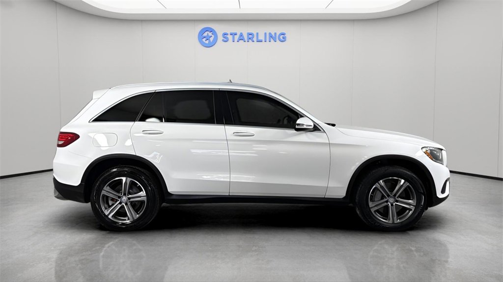 Used 2017 Mercedes-Benz GLC 300 4MATIC image 11