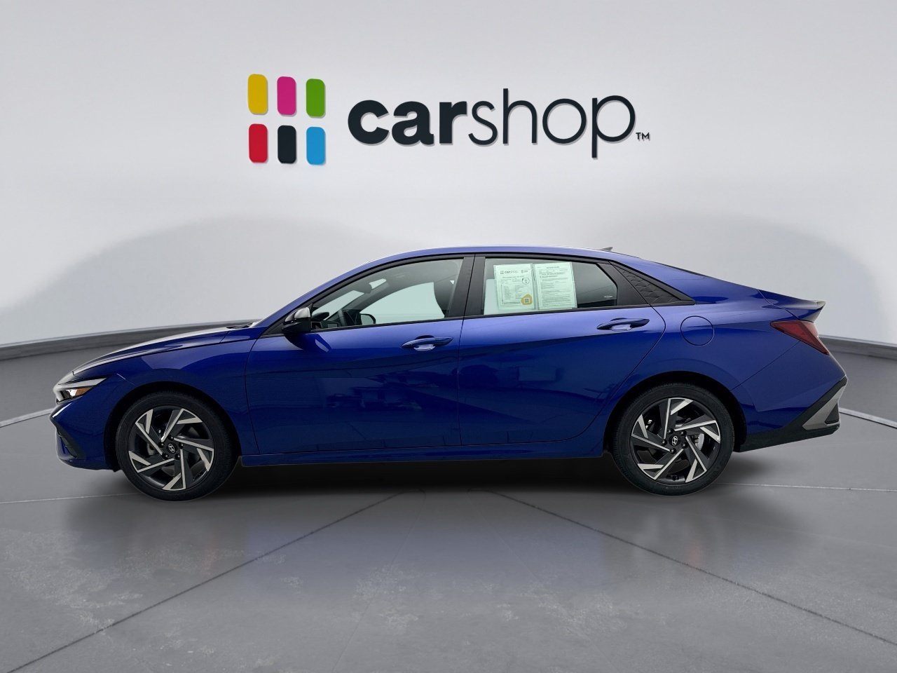 Used 2025 Hyundai Elantra Sport FWD image 2