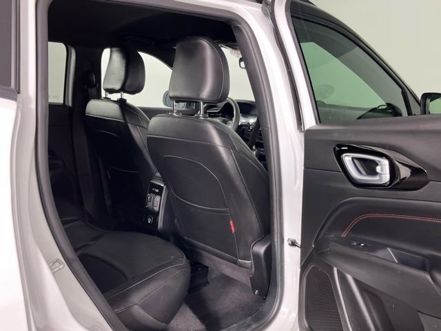 Used 2024 Jeep Compass Trailhawk image 27