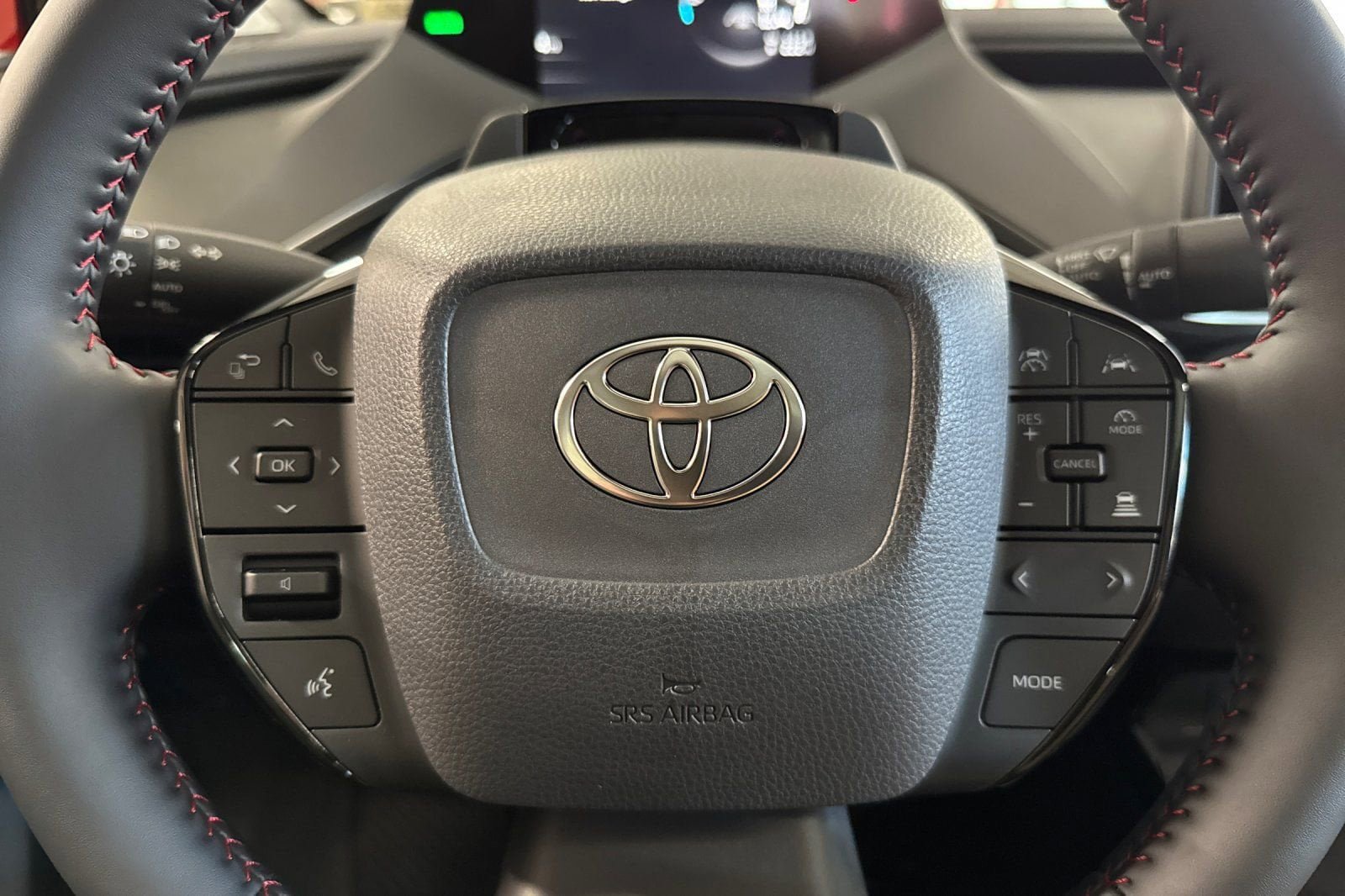 New 2026 Toyota Prius Plug-In Hybrid FWD image 27