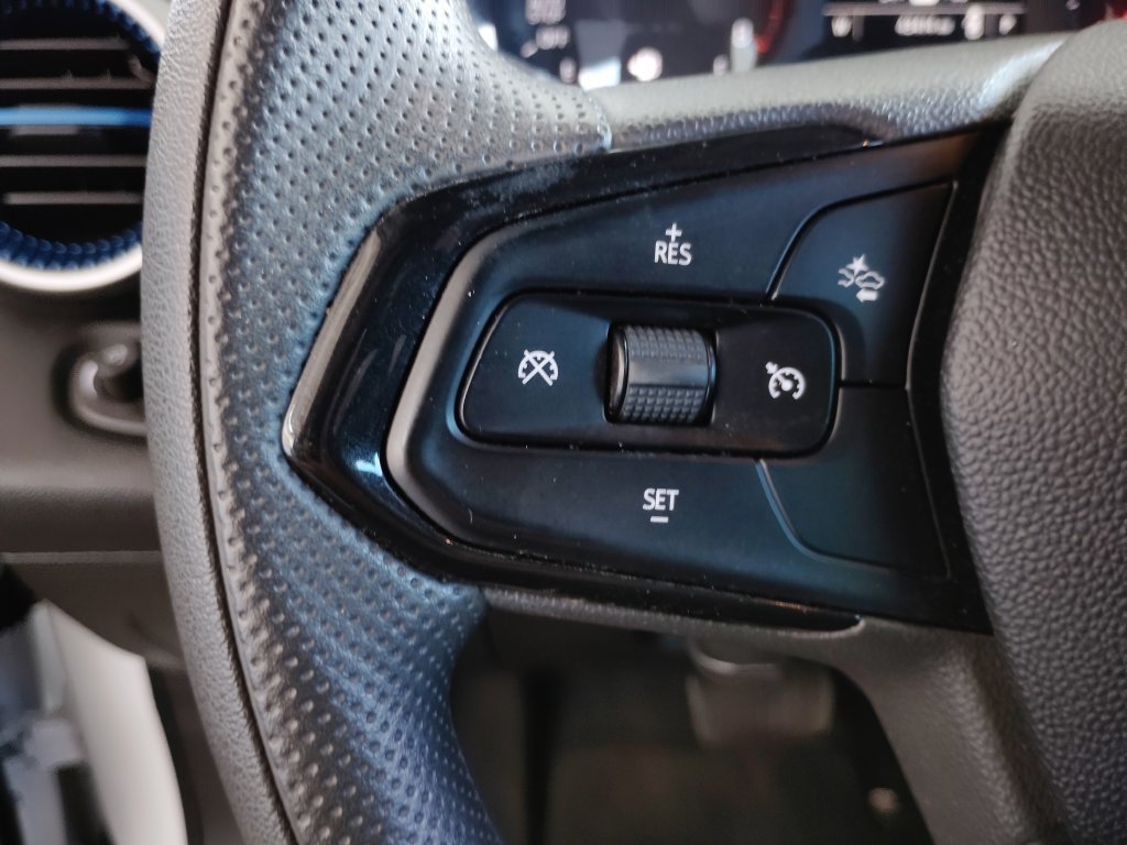 Used 2024 Chevrolet Trax LS FWD image 26