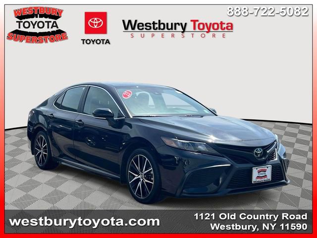 Certified 2023 Toyota Camry SE w/ Cold Weather Package FWD image 1