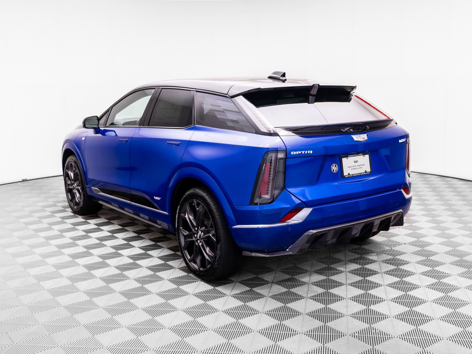 New 2027 Cadillac Optiq V w/ Deep Ocean Design Edition AWD/4WD image 3