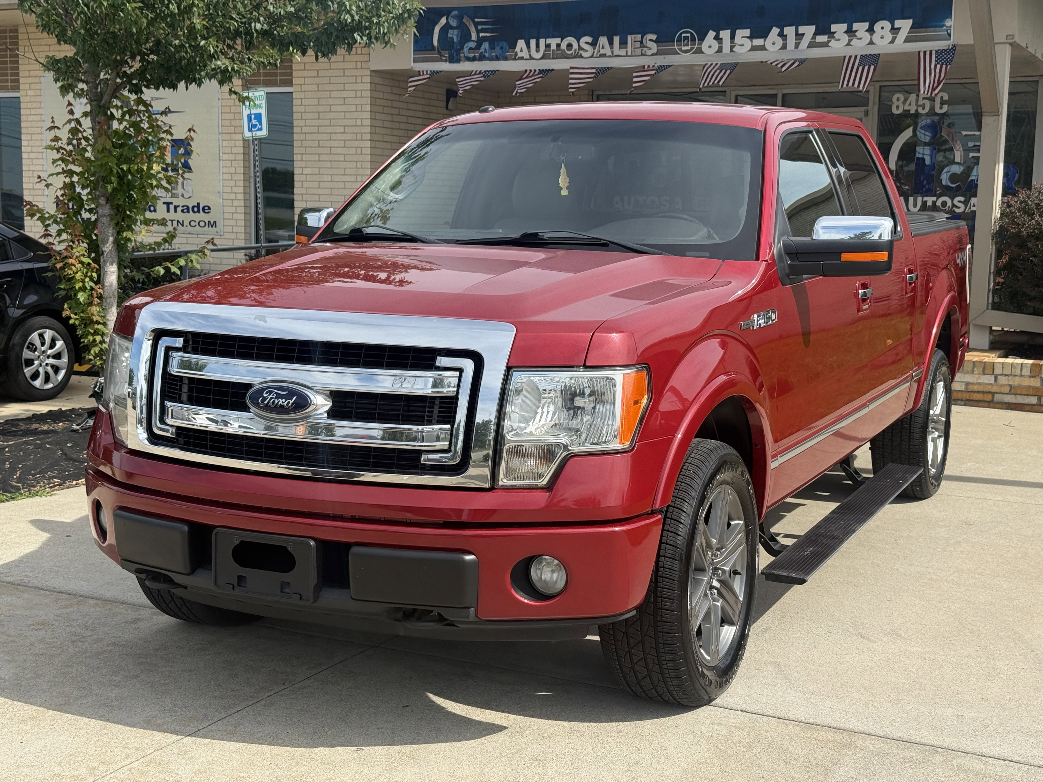 Used 2011 Ford F150 Platinum AWD/4WD image 1