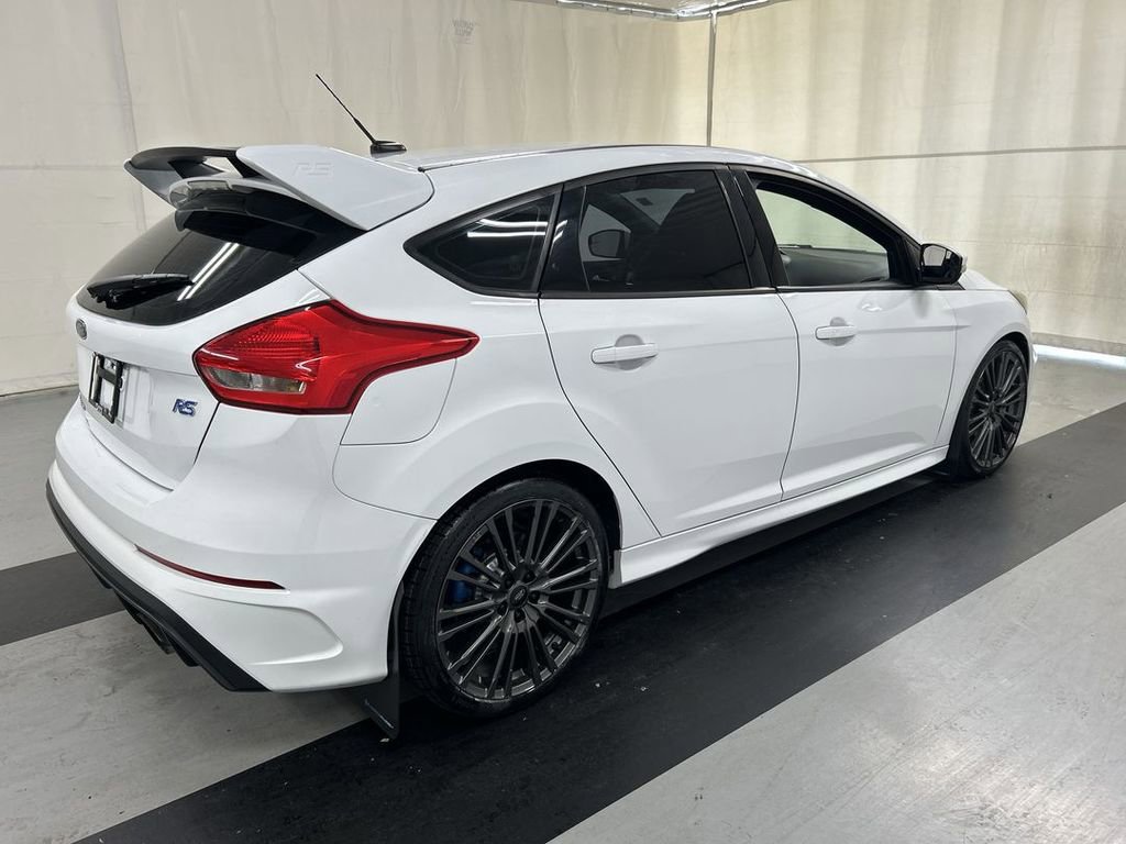 Used 2016 Ford Focus RS image 2