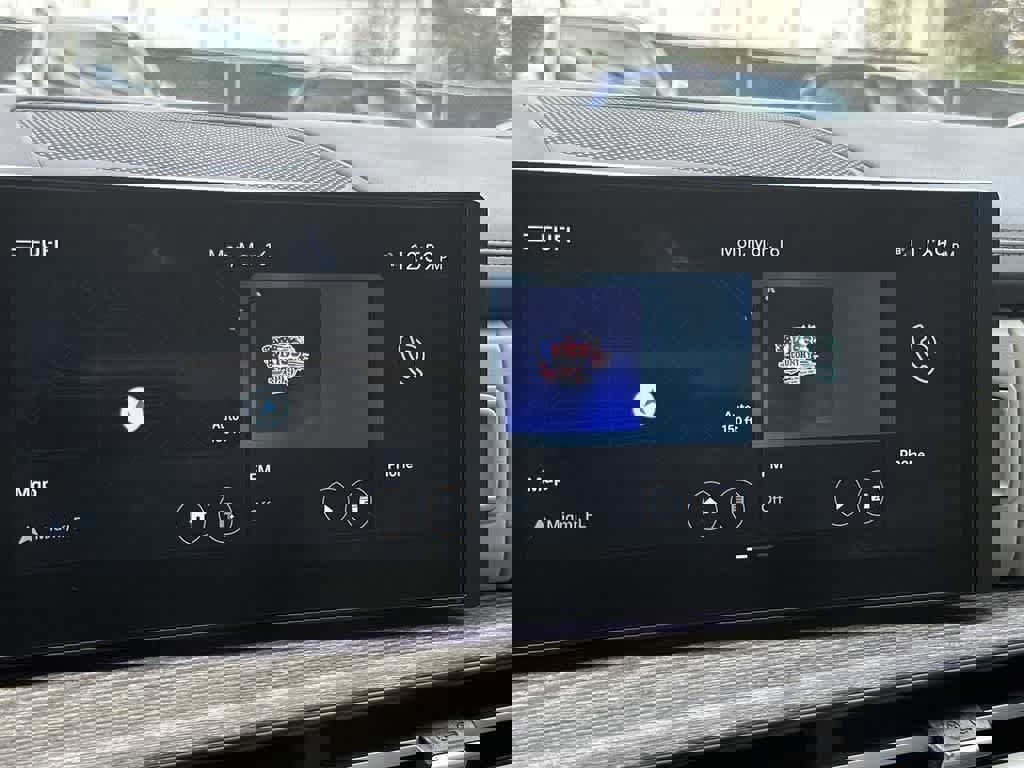 Used 2024 Hyundai Santa Fe Limited image 18